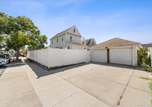 Photo 2 of House for sale at 101-19 159th Avenue, New York, NY 11414 | MLS# 1053889 | Listing updated on 2026-10-09