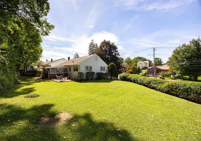 Photo 4 of Single family home for sale at 352 Clifton Ave, Kingston, NY 12401 | MLS# 1053898 | Listing updated on 2026-10-05