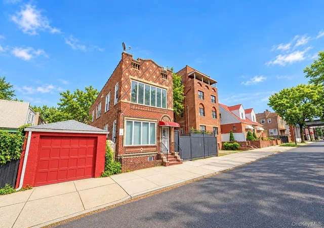 Photo 2 of House for sale at 103-11 90th Street, New York, NY 11417 | MLS# 1053907 | Listing updated on 2026-09-28