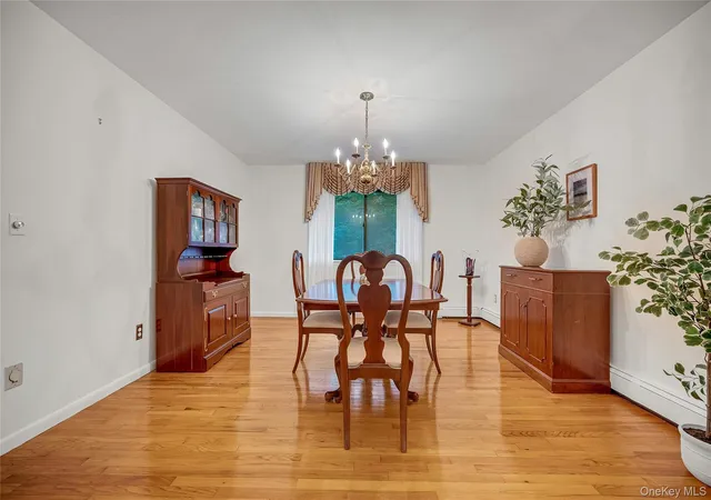 Photo 4 of Single family home for sale at 44 Hillside Ln, New Rochelle, NY 10804 | MLS# 1053909 | Listing updated on 2026-10-08