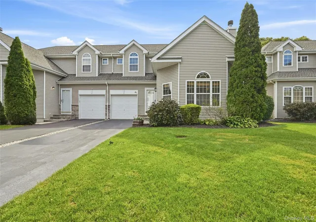 Photo 1 of Condo for sale at 41 Sunflower Ridge Rd, Brookhaven, NY 11720 | MLS# 1053910 | Listing updated on 2026-09-27