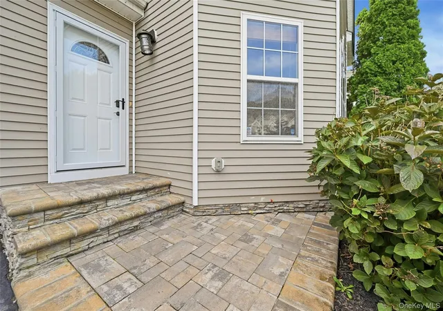 Photo 2 of Condo for sale at 41 Sunflower Ridge Rd, Brookhaven, NY 11720 | MLS# 1053910 | Listing updated on 2026-09-27