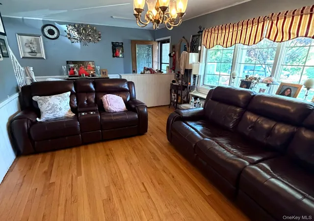 Photo 3 of Single family home for sale at 12 Cayuga Ave, Huntington, NY 11731 | MLS# 1053937 | Listing updated on 2026-09-24