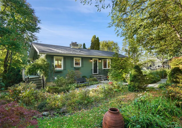 Photo 1 of Single family home for sale at 12 Hilltop Dr, North Salem, NY 10560 | MLS# 1053938 | Listing updated on 2026-10-06