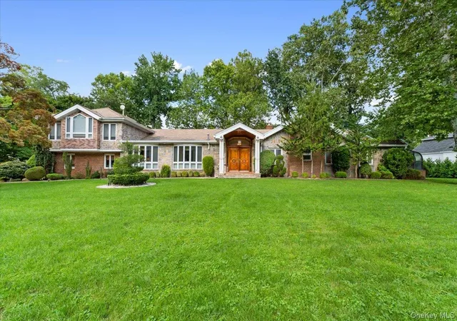 Photo 1 of Mansion for sale at 15 Hillcrest Dr, North Hempstead, NY 11021 | MLS# 1053978 | Listing updated on 2026-09-28