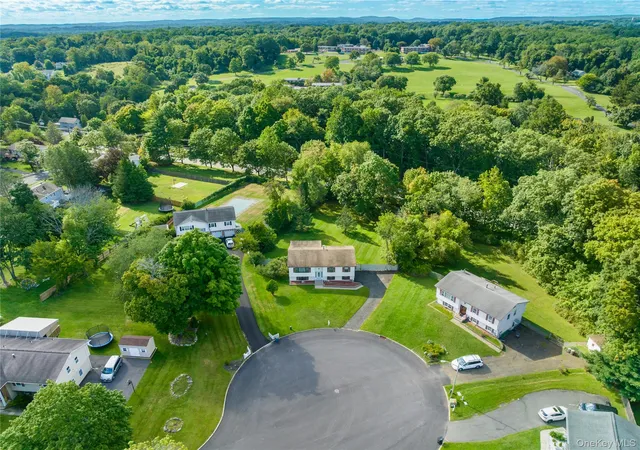 Photo 27 of Single family home for sale at 7 Roxbury Ct, Ramapo, NY 10977 | MLS# 1054002 | Listing updated on 2026-10-08
