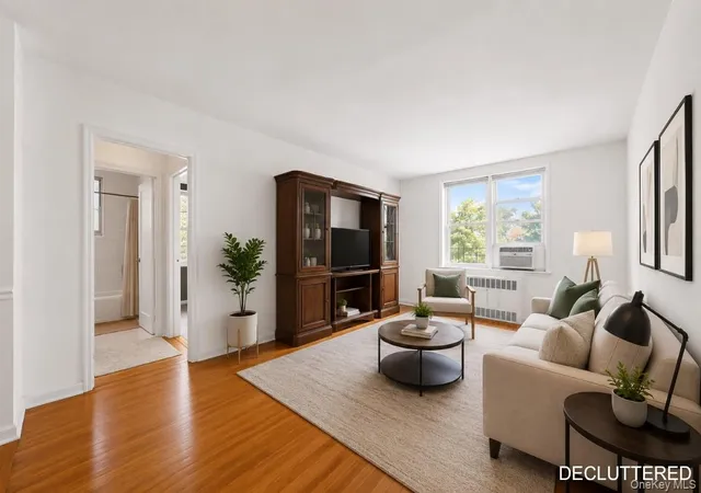 House for sale at 5645 Netherland Ave #Apt 5E, Bronx, NY 10471 | MLS# 1054017 | Listing updated on 2026-09-23
