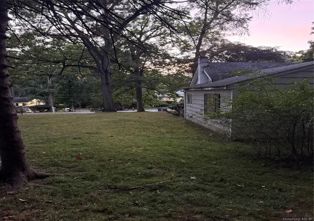 Photo 3 of Single family home for sale at 306 Spook Rock Rd, Ramapo, NY 10901 | MLS# 1054033 | Listing updated on 2026-09-30