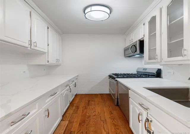 Photo 2 of House for sale at 2390 Palisade Ave #1G, Bronx, NY 10463 | MLS# 1054044 | Listing updated on 2026-09-30