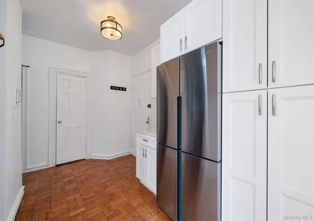 Photo 3 of House for sale at 2390 Palisade Ave #1G, Bronx, NY 10463 | MLS# 1054044 | Listing updated on 2026-09-30