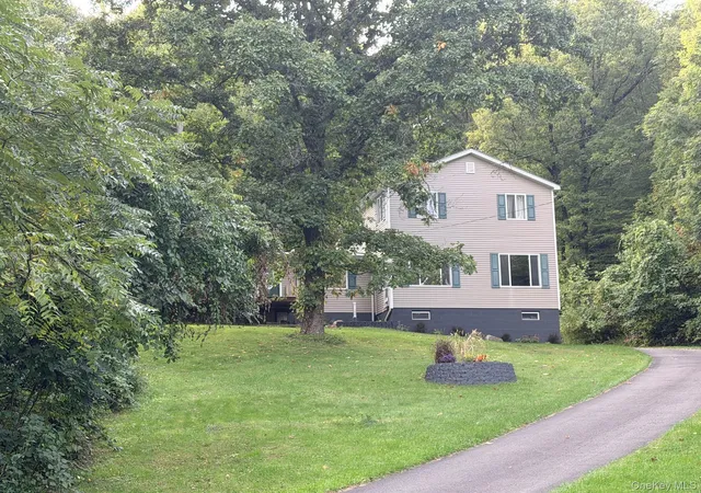 Photo 1 of Single family home for sale at 124 Lily Lake Rd, Lloyd, NY 12528 | MLS# 1054062 | Listing updated on 2026-10-09