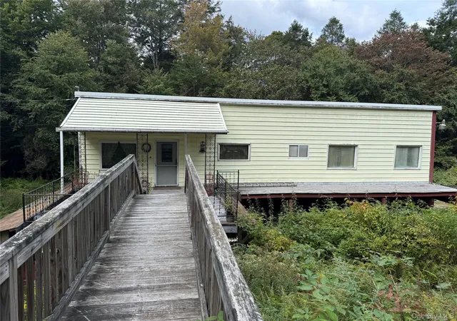 Photo 1 of Single family home for sale at 186 Twin Brg Rd, Liberty, NY 12754 | MLS# 1054066 | Listing updated on 2026-09-27