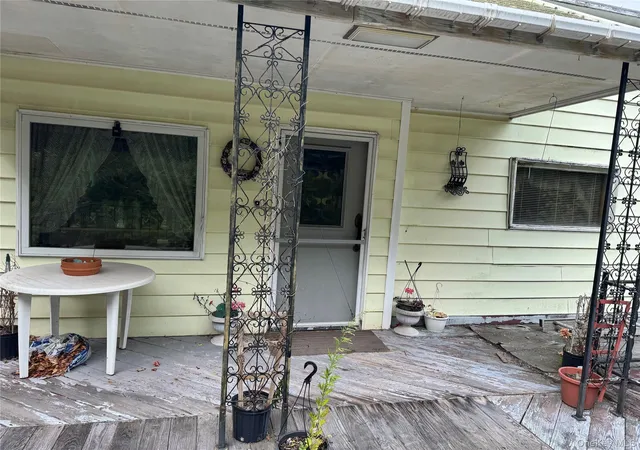 Photo 2 of Single family home for sale at 186 Twin Brg Rd, Liberty, NY 12754 | MLS# 1054066 | Listing updated on 2026-09-27