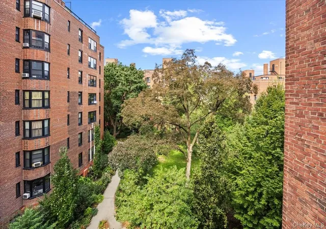 Photo 2 of House for sale at 65 Park Ter E #C67, New York, NY 10034 | MLS# 1054094 | Listing updated on 2026-09-27