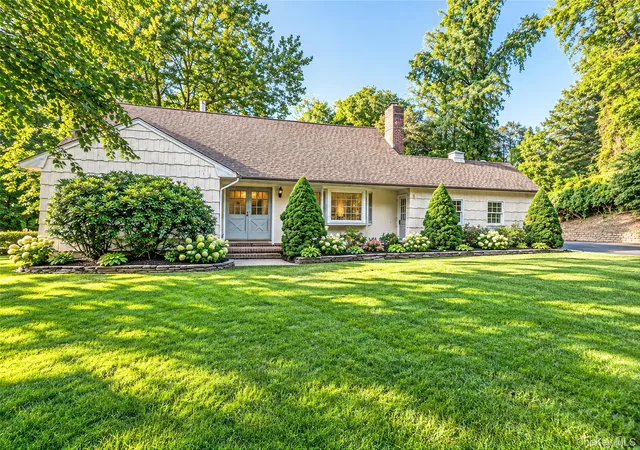Single family home for sale at 554 Wheeler Rd, Hauppauge, NY 11788 | MLS# 1054103