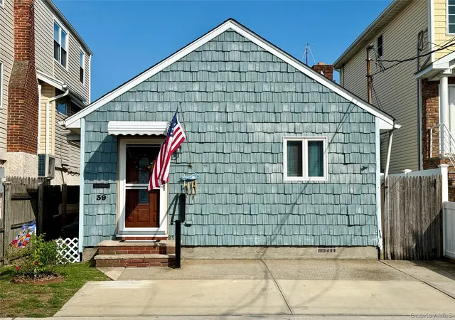 Single family home for sale at 39 West Blvd, Hempstead, NY 11518 | MLS# 1054140
