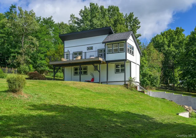 Single family home for sale at 6 Wang Dr, Copake, NY 12521 | MLS# 1054150