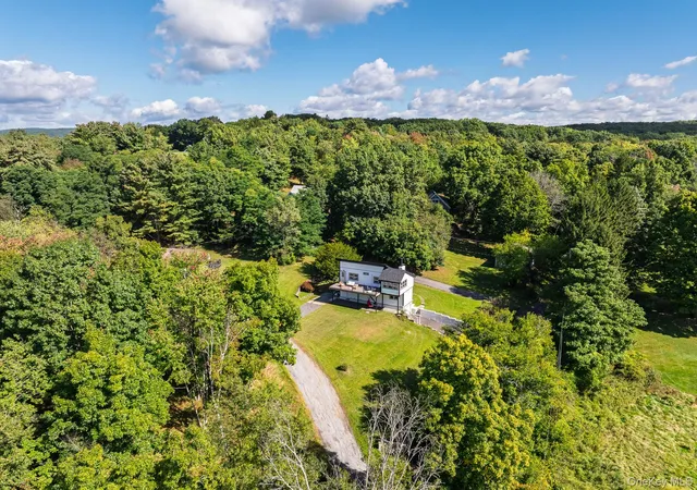 Photo 1 of Single family home for sale at 6 Wang Dr, Copake, NY 12521 | MLS# 1054150 | Listing updated on 2026-10-05