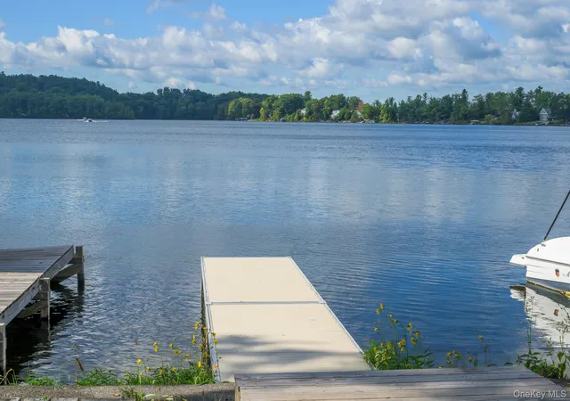 Photo 3 of Single family home for sale at 6 Wang Dr, Copake, NY 12521 | MLS# 1054150 | Listing updated on 2026-10-05