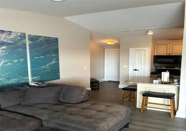 Listing Photo 3 - Condo for sale in building located at 185 W Park Ave, Hempstead, NY 11561 - Unit #200