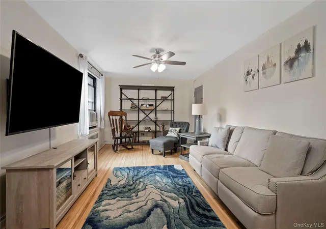 Photo 3 of Condo for sale at 2271 Knapp St #5D, New York, NY 11229 | MLS# 1054160 | Listing updated on 2026-09-23