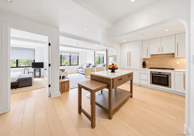 Listing Photo 4 - Condo for sale in building located at 533 E 12Th St, New York City, NY 10009 - Unit #5B