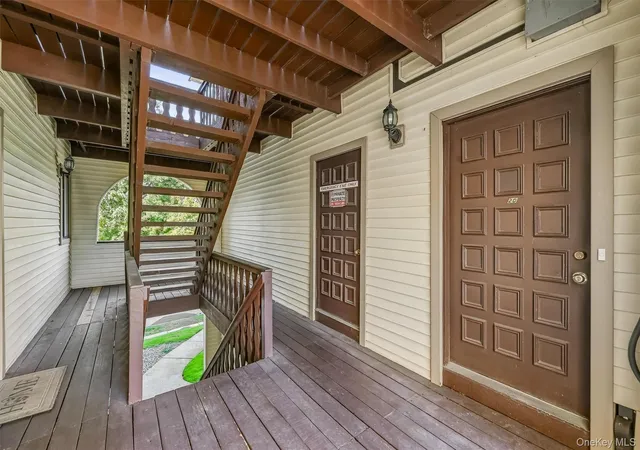 Photo 4 of Condo for sale at 25 Village Park Dr #2D, Fishkill, NY 12524 | MLS# 1054174 | Listing updated on 2026-10-07