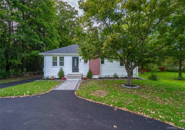 Photo 1 of Single family home for sale at 412 Angola Rd, Cornwall, NY 12518 | MLS# 1054209 | Listing updated on 2026-09-23