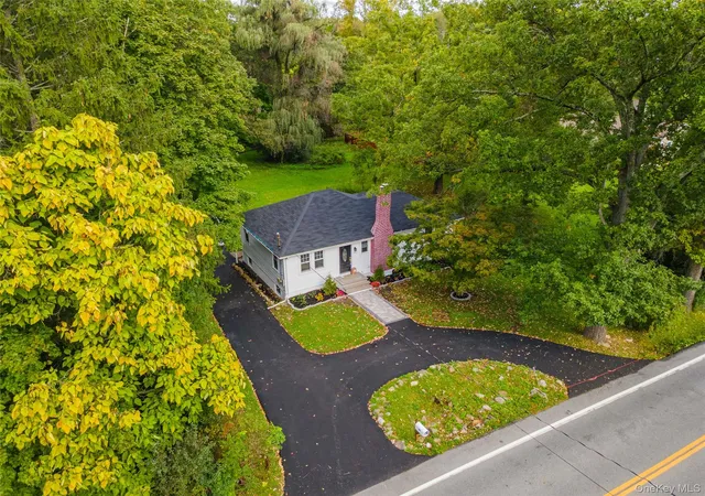 Photo 3 of Single family home for sale at 412 Angola Rd, Cornwall, NY 12518 | MLS# 1054209 | Listing updated on 2026-09-23
