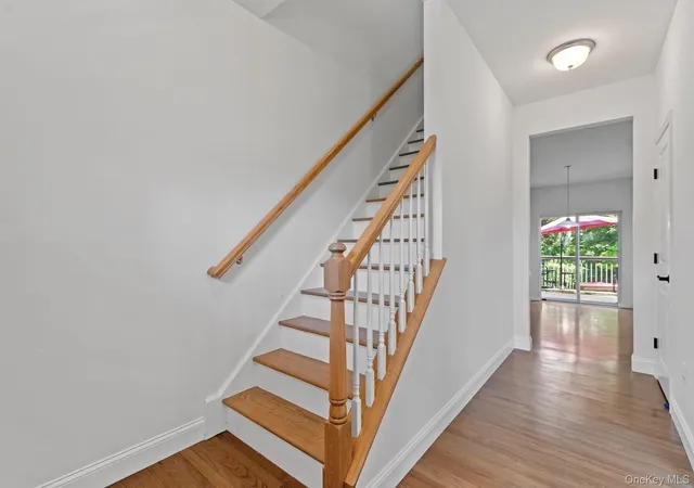 Photo 2 of Single family home for sale at 20 Karen Ct, Poughkeepsie (town), NY 12603 | MLS# 1054219 | Listing updated on 2026-09-27