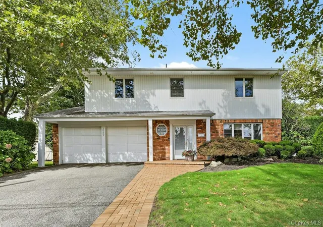 Photo 1 of Sale Pending at 2039 Blanche Ln, Hempstead, NY 11566 | MLS# 1054235 | Listing updated on 2026-10-08