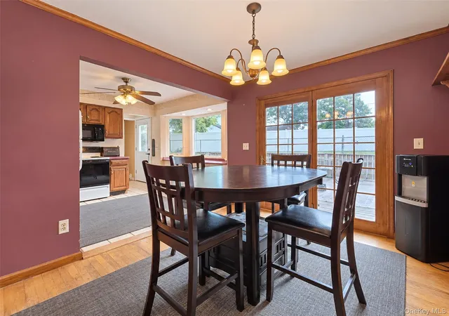 Photo 4 of Single family home for sale at 2 Renwick Rd, Brookhaven, NY 11779 | MLS# 1054287 | Listing updated on 2026-09-30