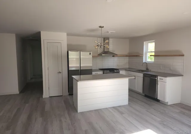 Photo 3 of House for sale at 25 Highland Ave, Wawarsing, NY 12446 | MLS# 1054295 | Listing updated on 2026-09-27