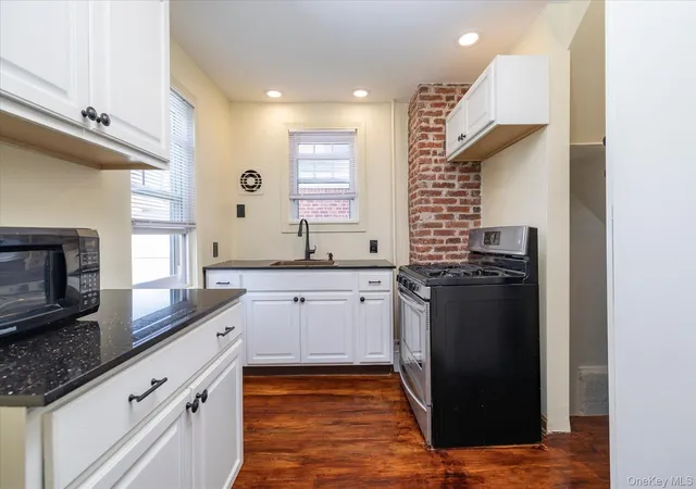 Photo 4 of Single family home for sale at 9024 218th Street, New York, NY 11428 | MLS# 1054299 | Listing updated on 2026-10-07