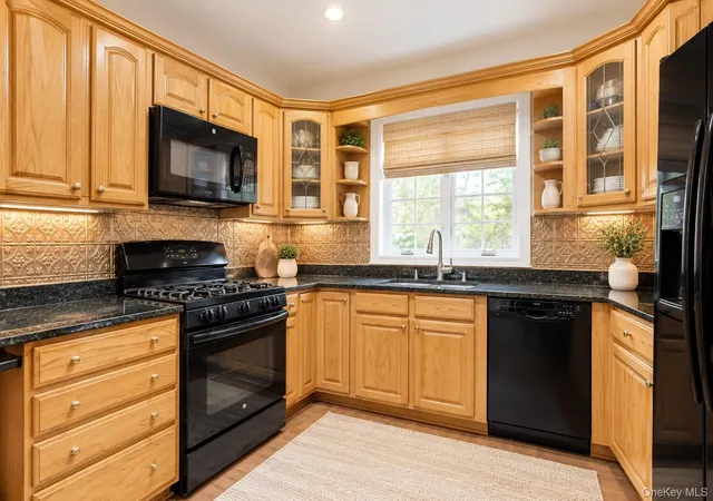 Photo 3 of Sale Pending at 331 N Greeley Ave, New Castle, NY 10514 | MLS# 1054305 | Listing updated on 2026-10-28