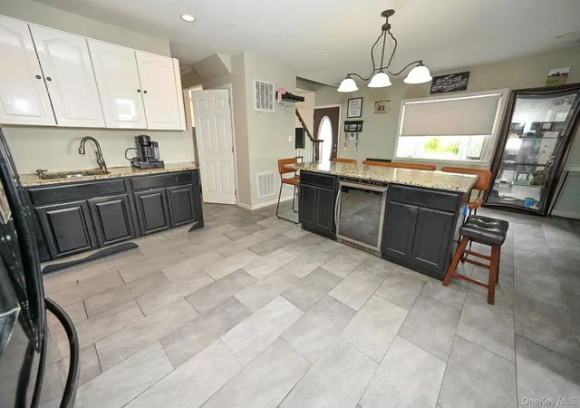 Photo 3 of Single family home for sale at 151 Nassau Blvd, Hempstead, NY 11552 | MLS# 1054313 | Listing updated on 2026-10-06