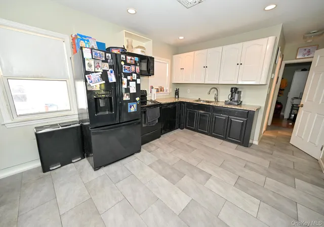 Photo 4 of Single family home for sale at 151 Nassau Blvd, Hempstead, NY 11552 | MLS# 1054313 | Listing updated on 2026-10-06