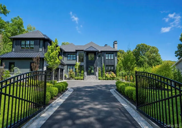 Photo 2 of Mansion for sale at 13 Sleepy Holw Ln, Huntington, NY 11746 | MLS# 1054317 | Listing updated on 2026-10-06