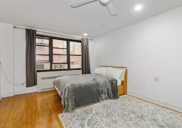 Photo 3 of Condo for sale at 15 Canterbury Rd #C10, North Hempstead, NY 11021 | MLS# 1054330 | Listing updated on 2026-09-28