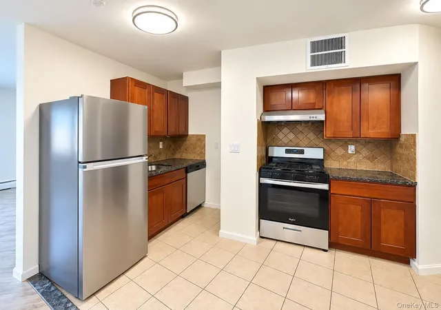 Photo 1 of Condo for sale at 7617 46th Avenue #4A, New York, NY 11373 | MLS# 1054336 | Listing updated on 2026-09-28