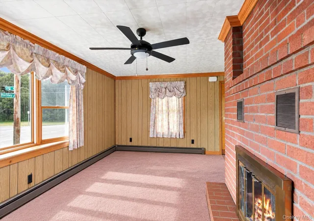 Photo 3 of Single family home for sale at 86 Log Rd, Brookhaven, NY 11772 | MLS# 1054342 | Listing updated on 2026-09-25