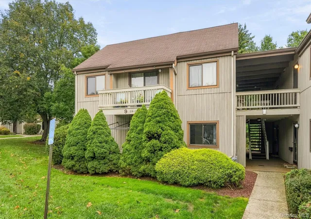Photo 3 of Condo for sale at 122 Sycamore Dr, Middletown, NY 10940 | MLS# 1054352 | Listing updated on 2026-10-03