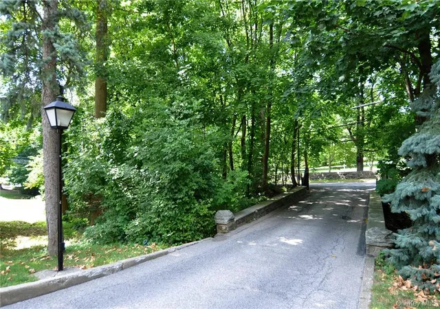 Photo 1 of House for sale at 140 N Broadway #L-4, Irvington, NY 10533 | MLS# 1054372 | Listing updated on 2026-10-17