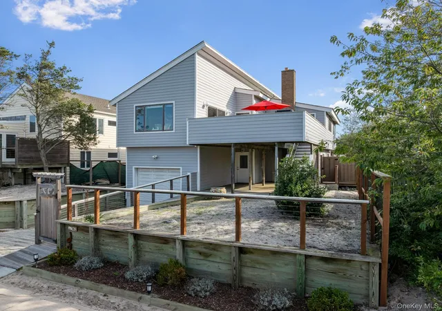 Photo 3 of Single family home for sale at 362 Surf Rd, Islip, NY 11770 | MLS# 1054388 | Listing updated on 2026-10-07