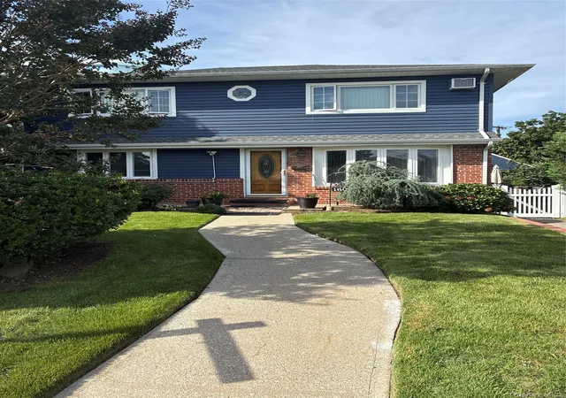 Single family home for sale at 1607 Lydia Ave, Hempstead, NY 11003 | MLS# 1054419