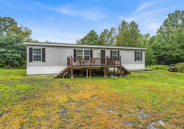 Photo 3 of Manufactured home for sale at 735 Plattekill Ardonia Rd, Plattekill, NY 12589 | MLS# 1054473 | Listing updated on 2026-09-25