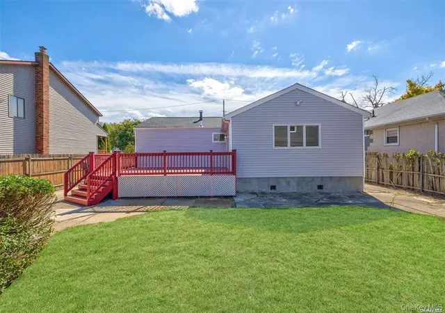 Photo 3 of Single family home for sale at 218 E Alhambra Ave, Babylon, NY 11757 | MLS# 1054474 | Listing updated on 2026-09-25