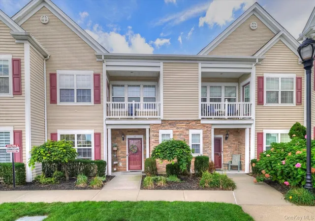 Photo 2 of Condo for sale at 50 Wexford Ln, Hempstead, NY 11572 | MLS# 1054487 | Listing updated on 2026-09-27