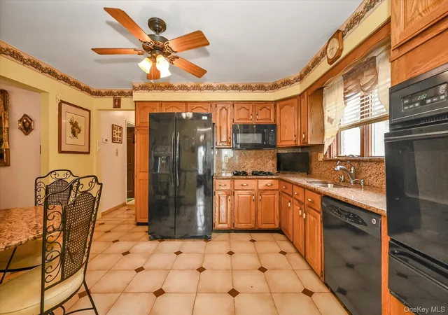 Photo 3 of Single family home for sale at 160-29 25th Avenue, New York, NY 11357 | MLS# 1054489 | Listing updated on 2026-10-01