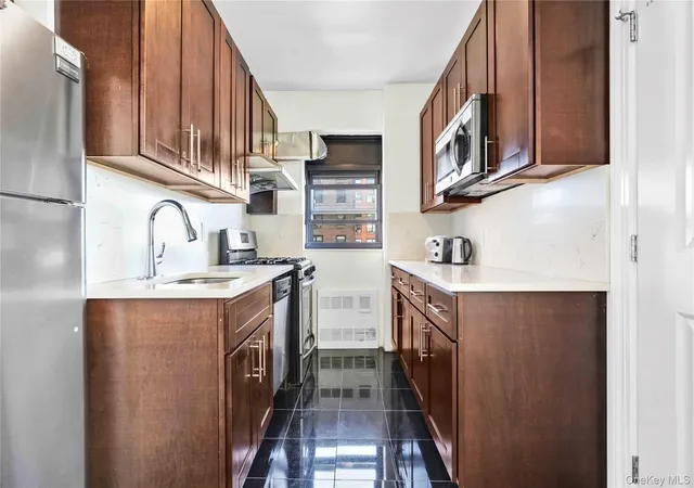 Listing Photo 5 - Condo for sale in building located at 99-40 63Rd Rd, New York, NY 11374 - Unit #9D